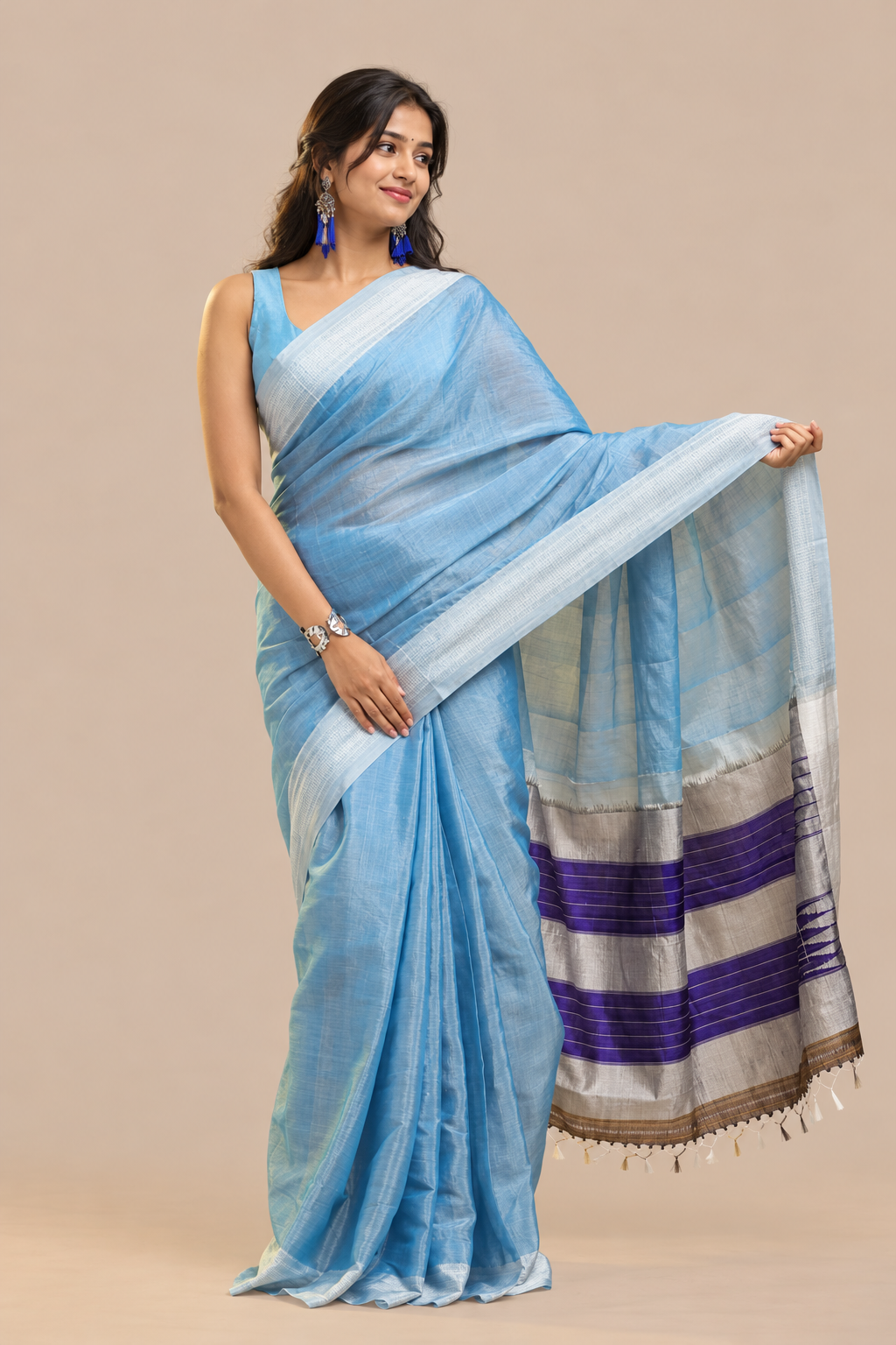 Sky Blue Viscos Ilkal Saree with Silver Traditional Border & Tassels — Handloom Cotton Ilkal saree